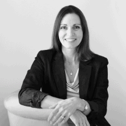 Christian Asylum Lawyer in Arizona - Sharon Kaselonis